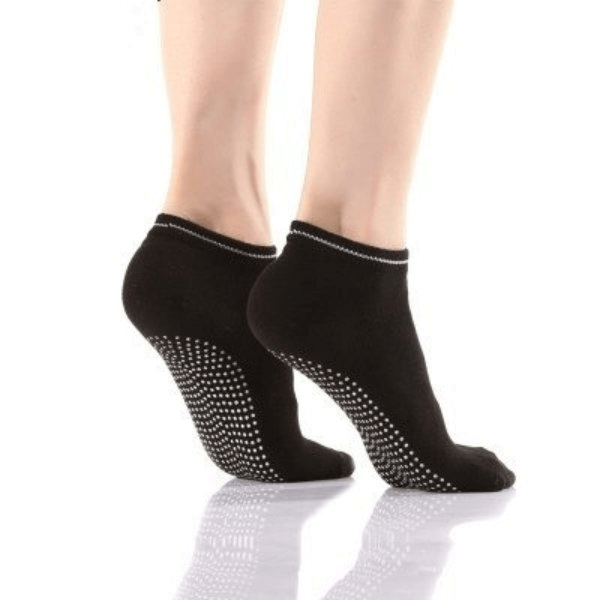Black sports anti-slip breathable women's socks with massage granules and high elasticity for ultimate comfort and non-slip protection.